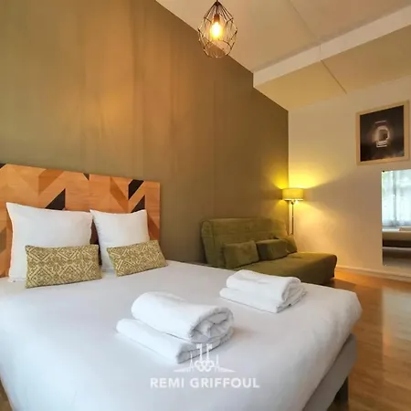 شقة The Center Terrace & Parking 4 Guests