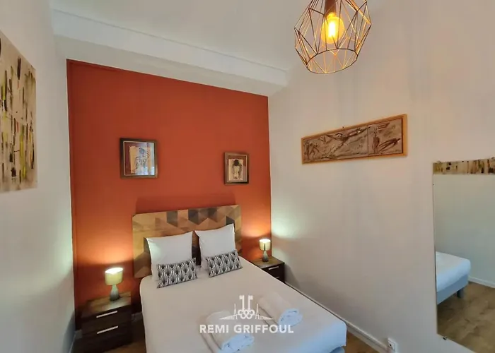 Apartment The Center Terrace & Parking 4 Guests *